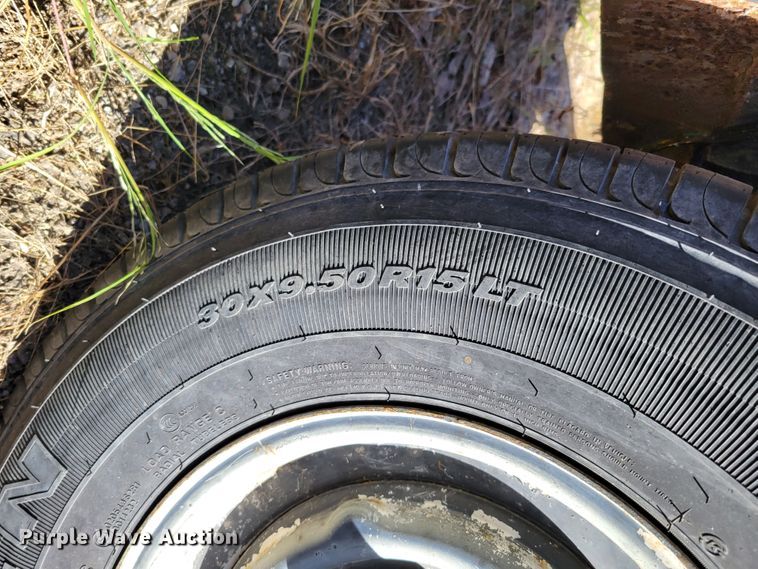 image for item JZ9121 1981 Ditch Witch T-8  tilt deck equipment trailer