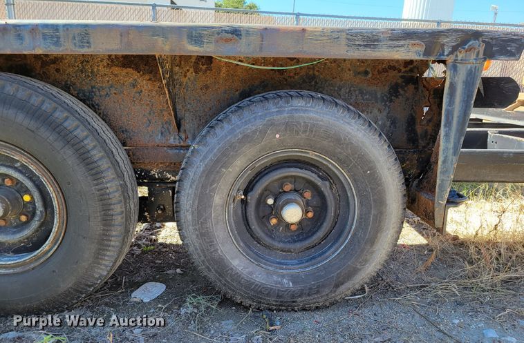 image for item JZ9121 1981 Ditch Witch T-8  tilt deck equipment trailer