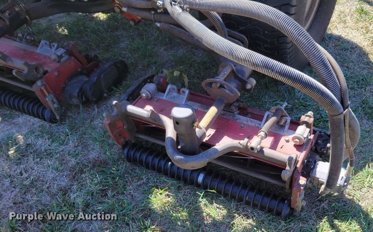 image for item JZ9133 2010 Toro ReelMaster 5410 03670  reel mower