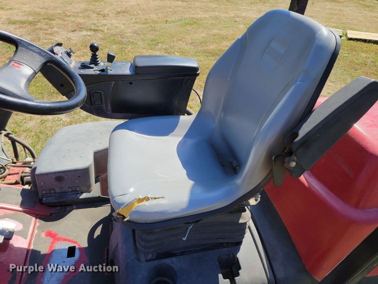 image for item JZ9133 2010 Toro ReelMaster 5410 03670  reel mower