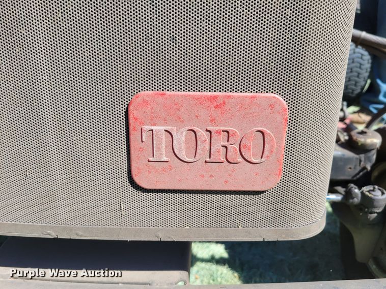 image for item JZ9133 2010 Toro ReelMaster 5410 03670  reel mower