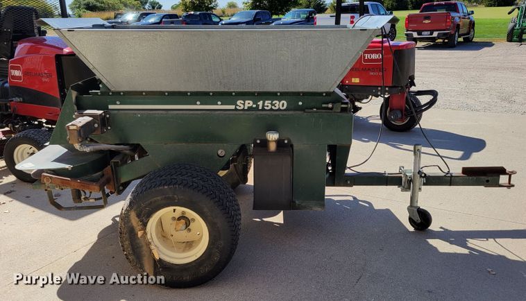 image for item JZ9134 Turfco SP-1530  top dresser spreader