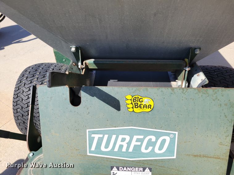 image for item JZ9134 Turfco SP-1530  top dresser spreader