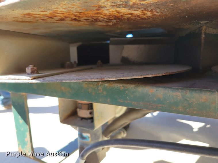 image for item JZ9134 Turfco SP-1530  top dresser spreader