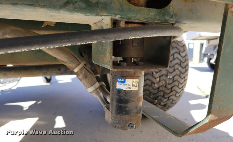 image for item JZ9134 Turfco SP-1530  top dresser spreader