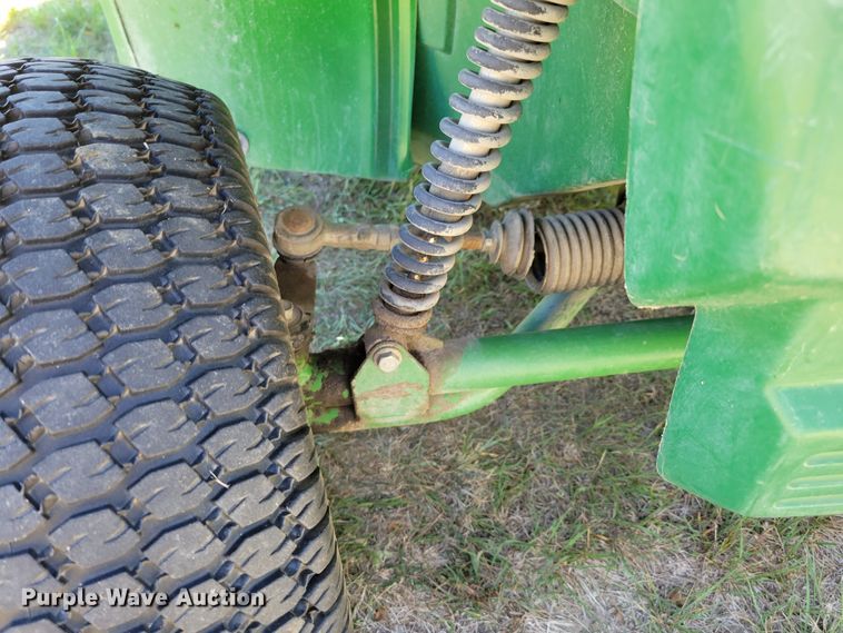 image for item JZ9135 1996 John Deere Gator 4x2  utility vehicle