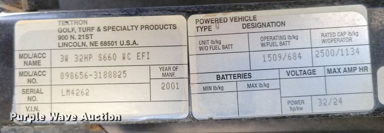 image for item JZ9136 2001 Cushman Turf-Truckster 898656  utility vehicle