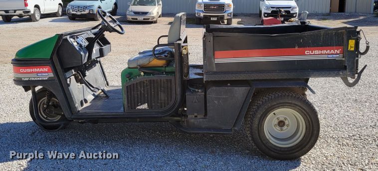 image for item JZ9138 2000 Cushman Turf Truckster 898656  utility vehicle
