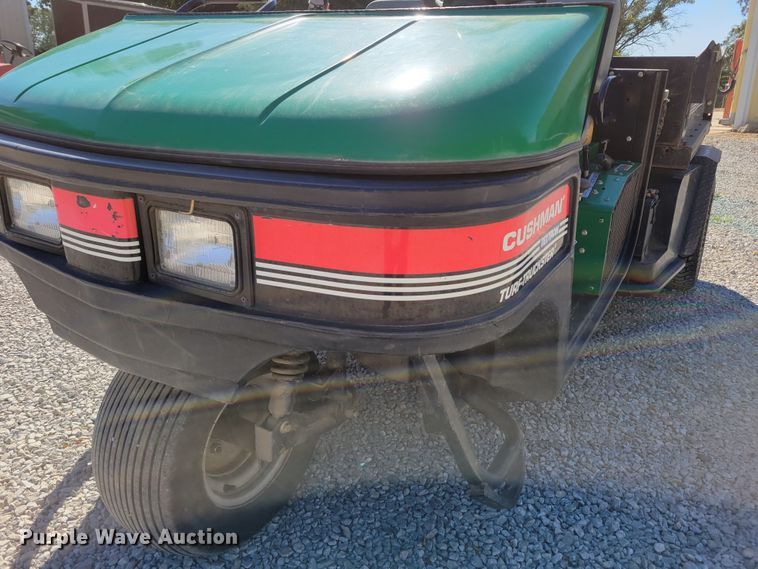 image for item JZ9138 2000 Cushman Turf Truckster 898656  utility vehicle