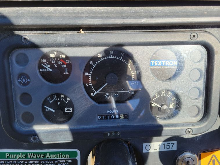 image for item JZ9138 2000 Cushman Turf Truckster 898656  utility vehicle