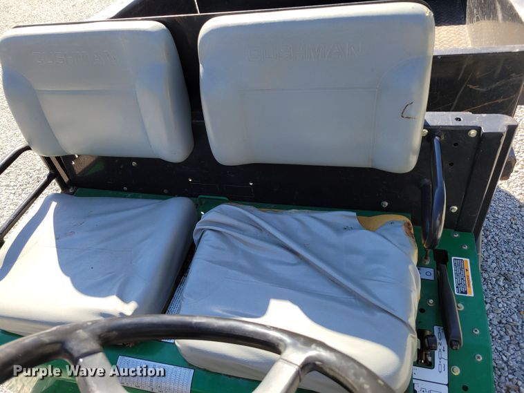 image for item JZ9138 2000 Cushman Turf Truckster 898656  utility vehicle