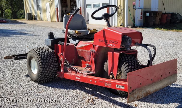 image for item JZ9139 Toro Sand Pro 3020  bunker rake