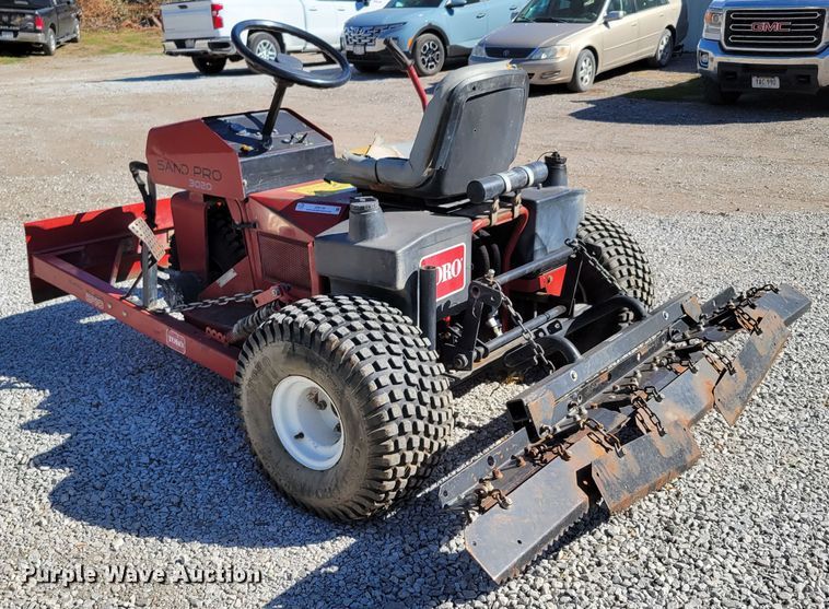 image for item JZ9139 Toro Sand Pro 3020  bunker rake