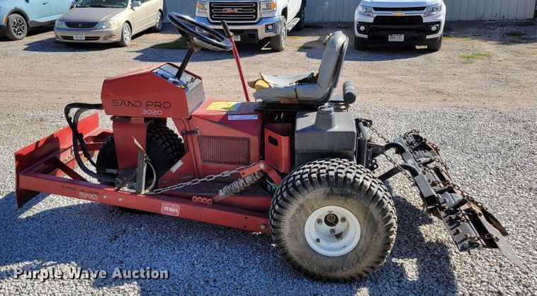 image for item JZ9139 Toro Sand Pro 3020  bunker rake