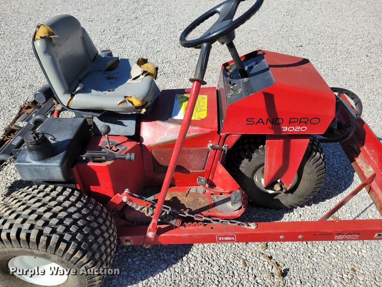 image for item JZ9139 Toro Sand Pro 3020  bunker rake