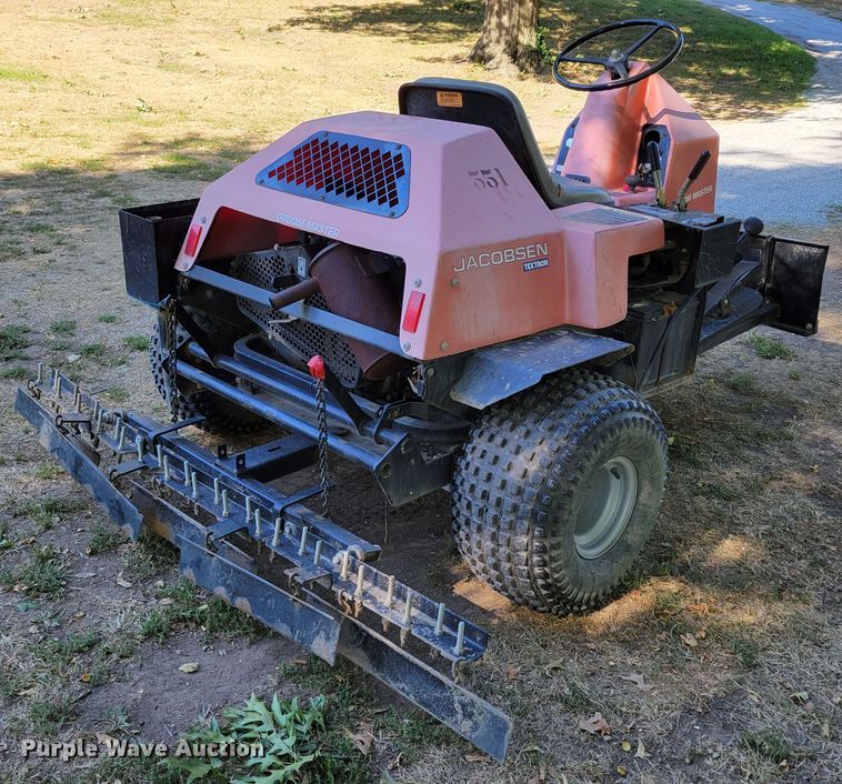 image for item JZ9140 Jacobsen Textron Groom Master  bunker rake
