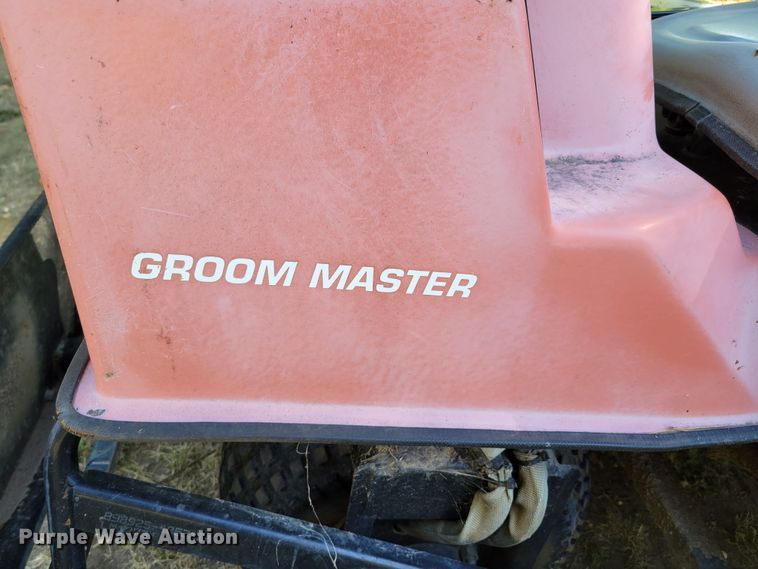image for item JZ9140 Jacobsen Textron Groom Master  bunker rake
