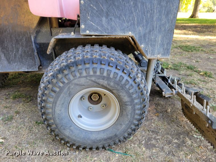 image for item JZ9140 Jacobsen Textron Groom Master  bunker rake