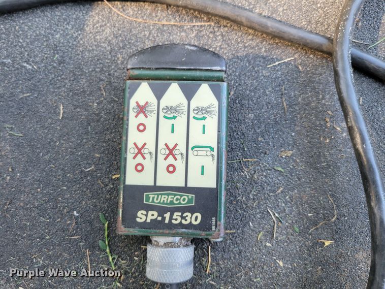 image for item JZ9141 Turfco SP-1530  top dresser