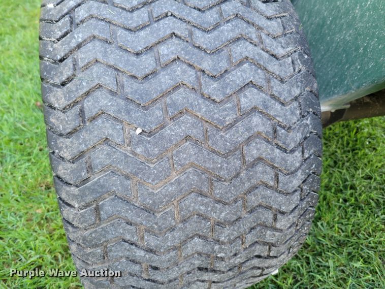 image for item JZ9141 Turfco SP-1530  top dresser