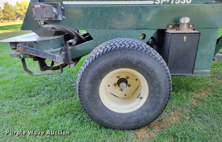 image for item JZ9141 Turfco SP-1530  top dresser