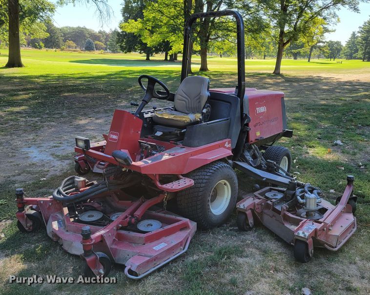 image for item JZ9142 Toro Ground Master 4000D  lawn mower