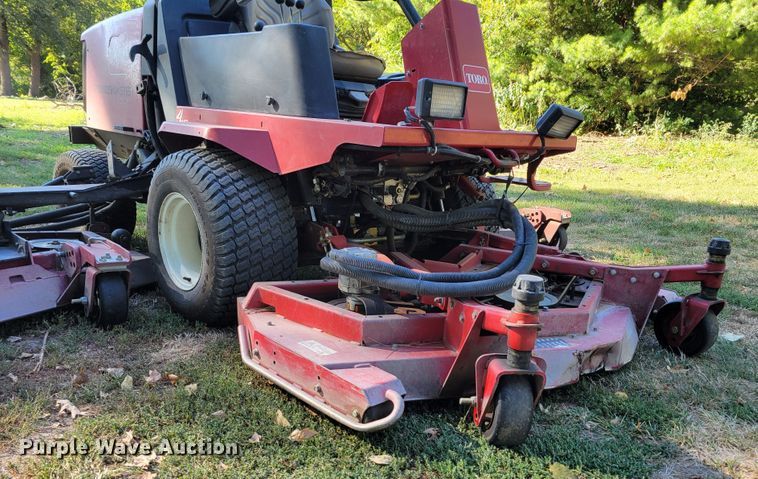 image for item JZ9142 Toro Ground Master 4000D  lawn mower
