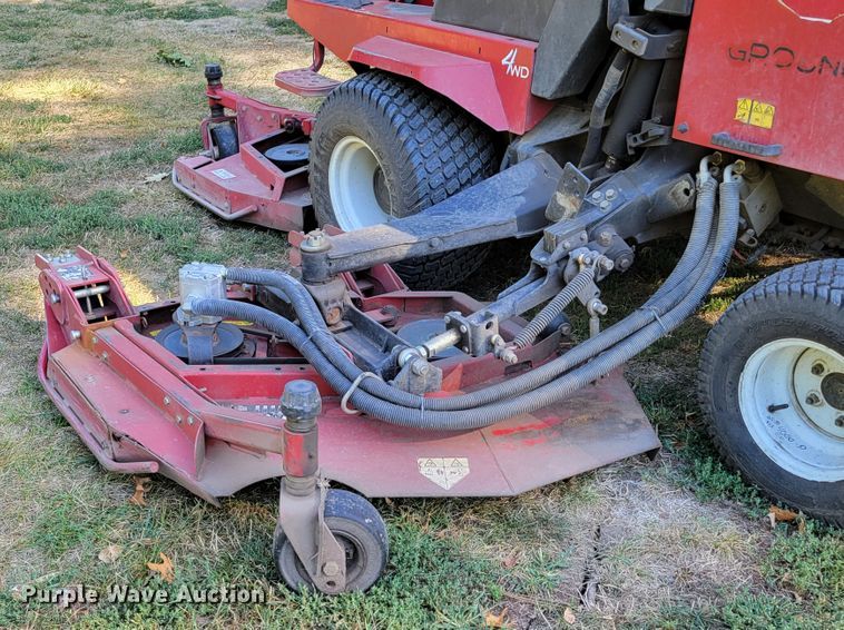 image for item JZ9142 Toro Ground Master 4000D  lawn mower