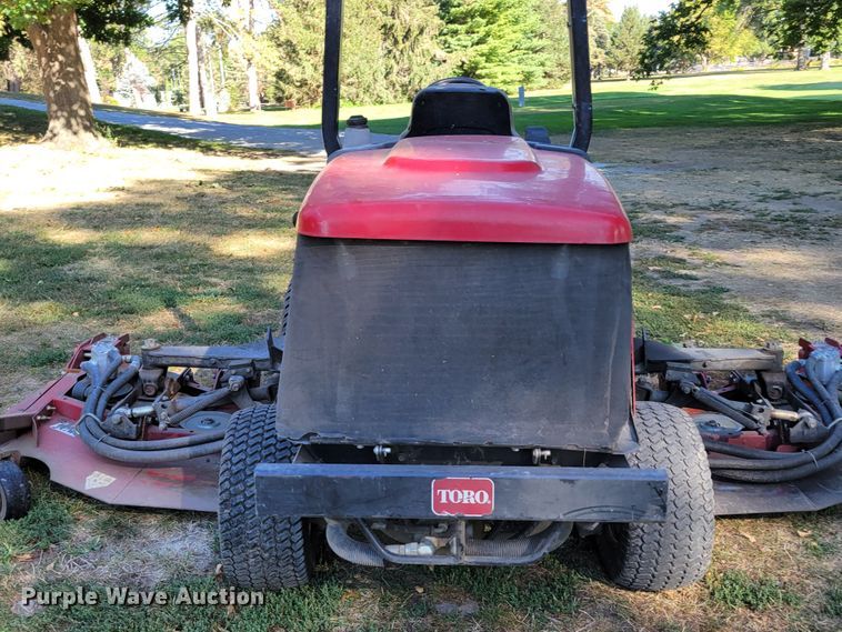 image for item JZ9142 Toro Ground Master 4000D  lawn mower