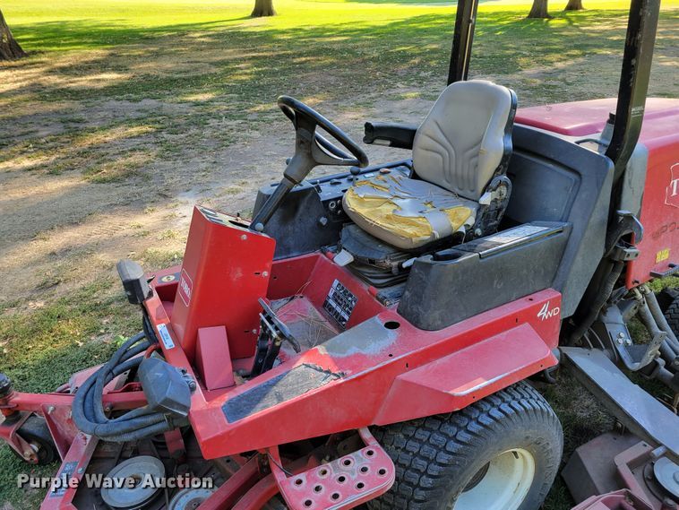 image for item JZ9142 Toro Ground Master 4000D  lawn mower