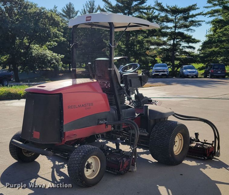 image for item JZ9143 Toro Reelmaster 5410  reel mower