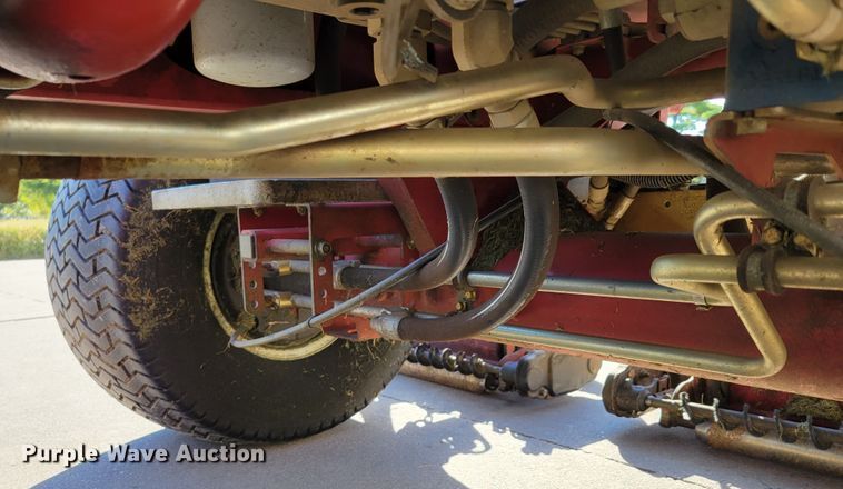 image for item JZ9143 Toro Reelmaster 5410  reel mower