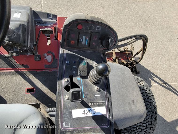 image for item JZ9143 Toro Reelmaster 5410  reel mower