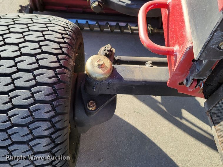 image for item JZ9144 2010 Toro Reelmaster 5410  reel mower