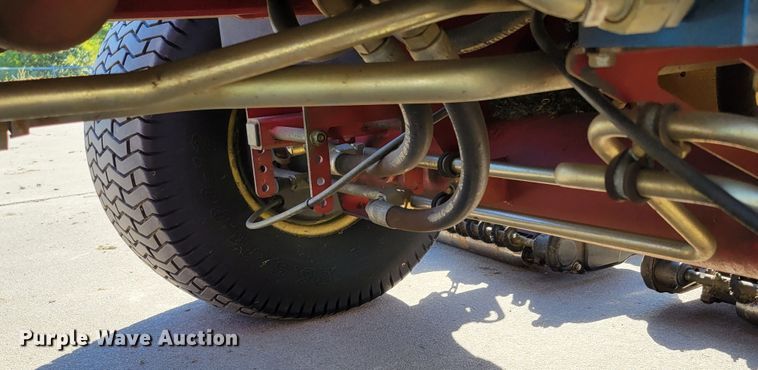 image for item JZ9144 2010 Toro Reelmaster 5410  reel mower