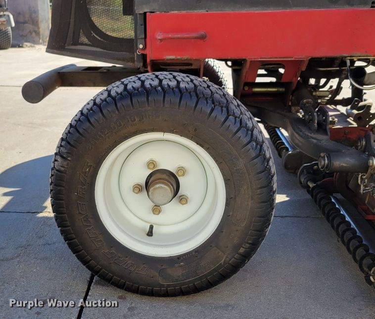 image for item JZ9144 2010 Toro Reelmaster 5410  reel mower