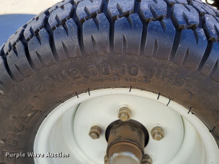 image for item JZ9144 2010 Toro Reelmaster 5410  reel mower