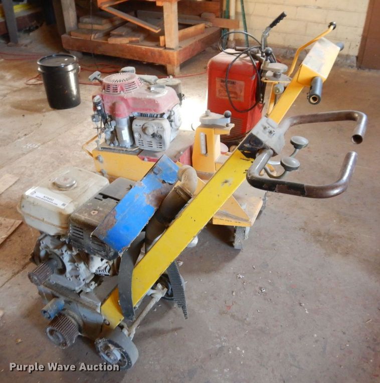 image for item KF9452 (2) Von ARX bump grinders