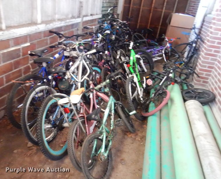 image for item KF9455 Approximately 40 bicycles