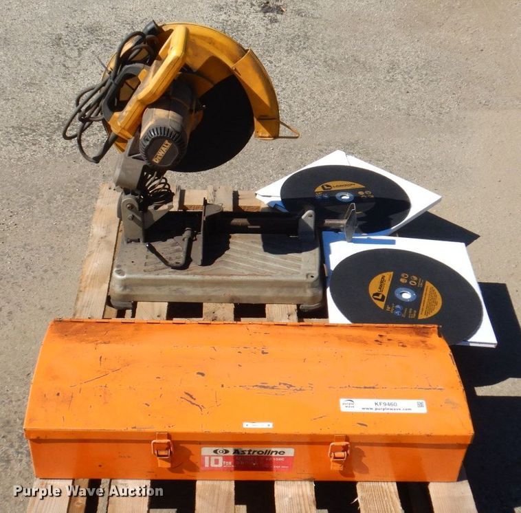 image for item KF9460 DeWalt D28715  metal saw