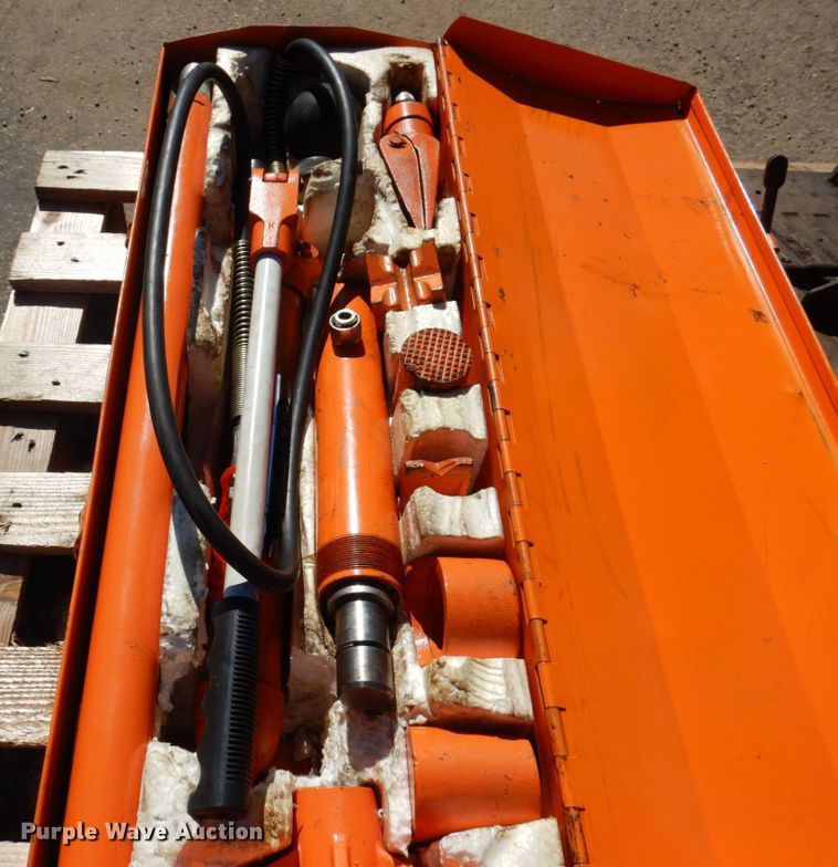 image for item KF9460 DeWalt D28715  metal saw