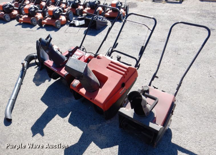 image for item KF9464 (4) snow blowers