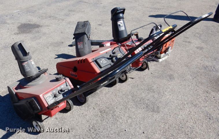 image for item KF9464 (4) snow blowers