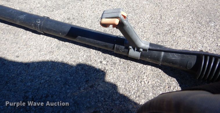 image for item KF9464 (4) snow blowers