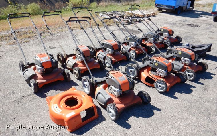 image for item KF9465 (9) Husqvarna LC121P lawn mowers