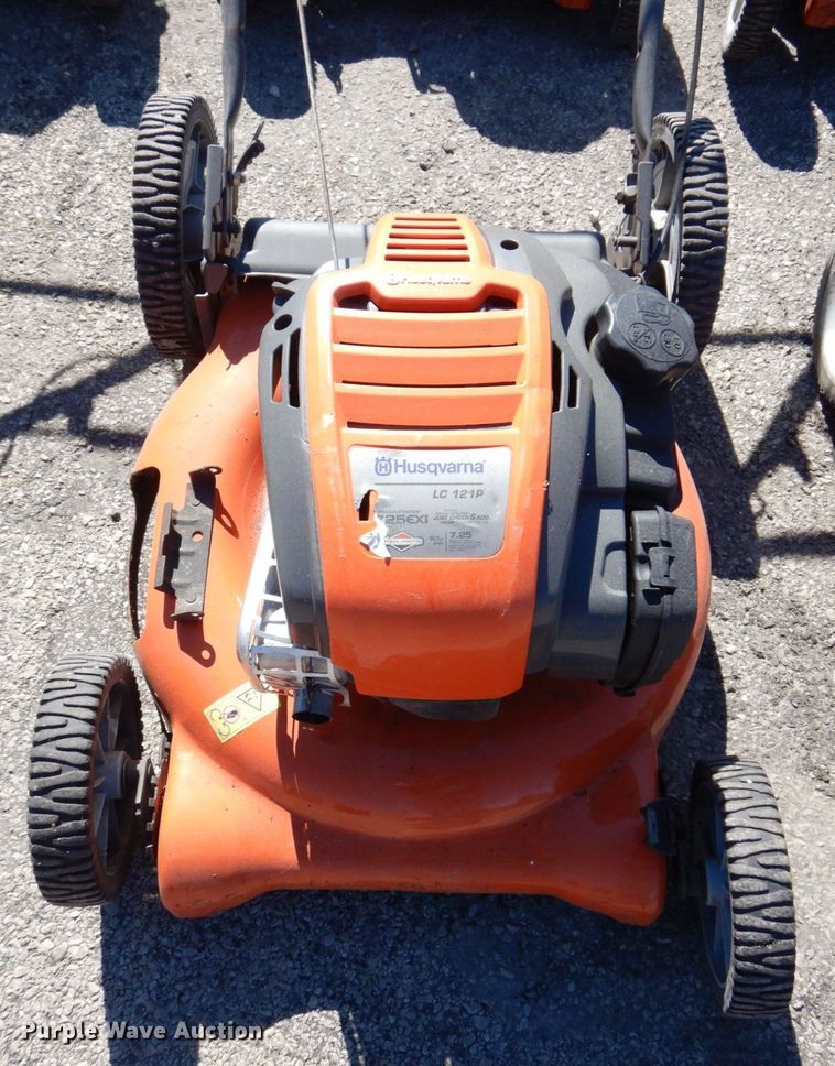 image for item KF9465 (9) Husqvarna LC121P lawn mowers