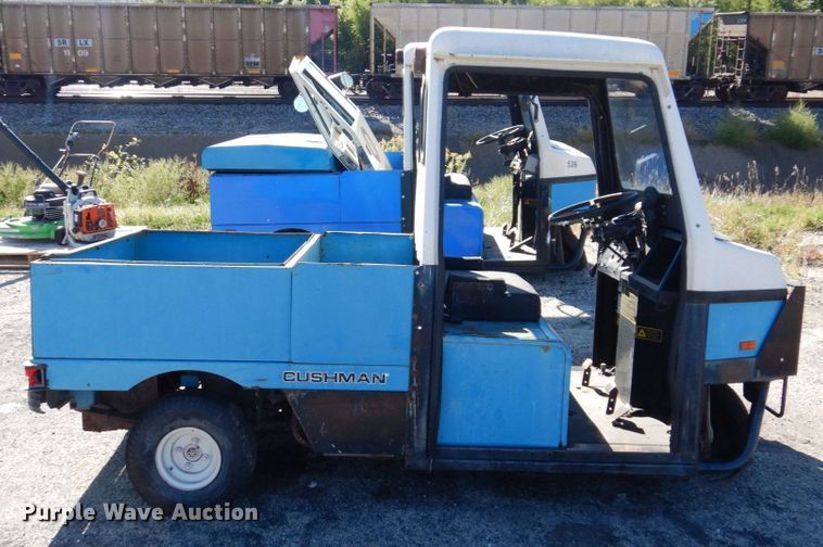 image for item KF9466 1991 Cushman Trusckster  utility vehicle