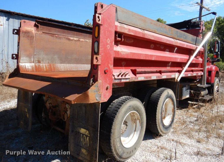 image for item KF9490 2010 International 7400  dump truck