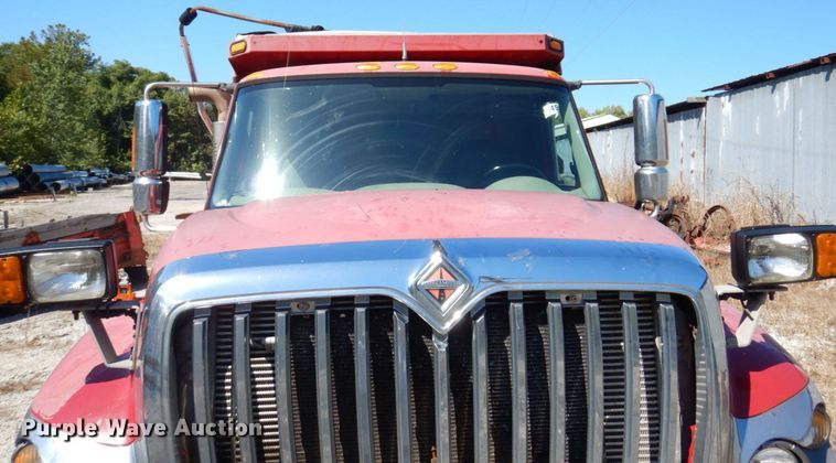 image for item KF9490 2010 International 7400  dump truck