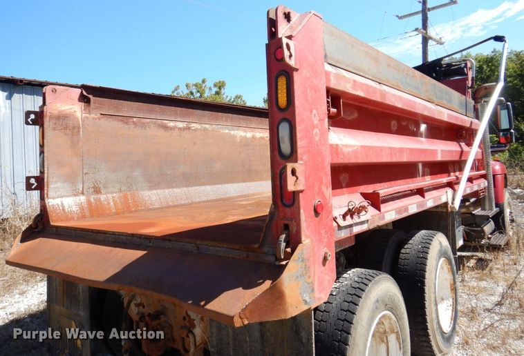 image for item KF9490 2010 International 7400  dump truck